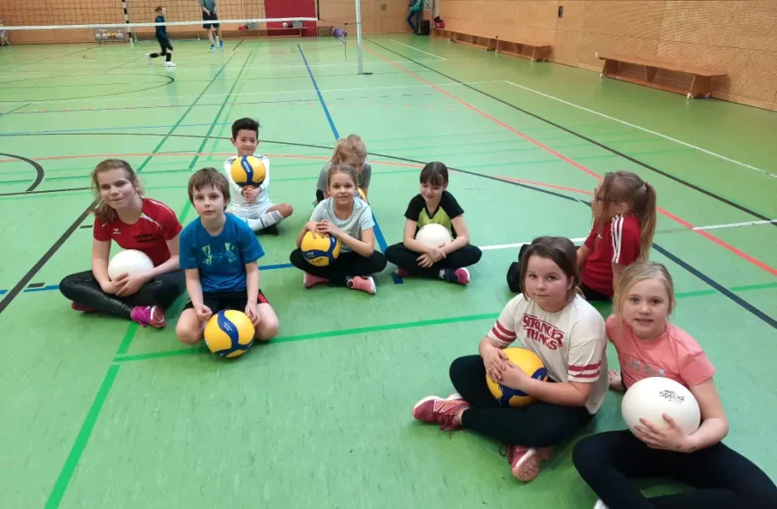 Volleyball: Kids Volleyball